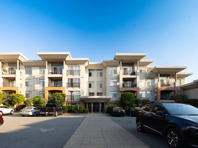 Apartment for sale in Abbotsford, Abbotsford, 111 33545 Rainbow Avenue, 263174995 | Realtylink.org