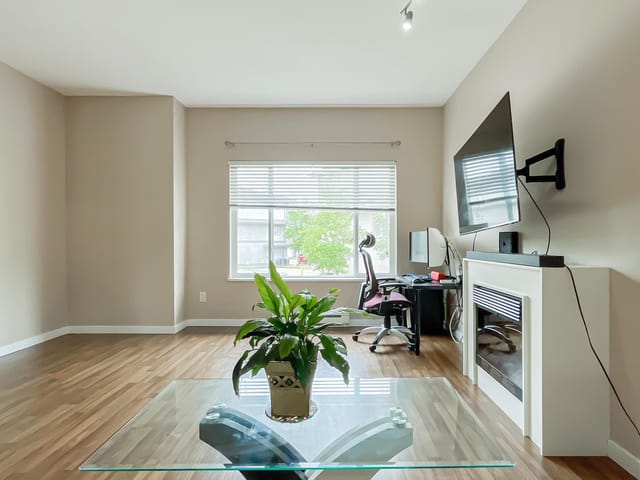 Townhouse for sale in Surrey, Cloverdale, 191 18701 66 Avenue, 263175050 | Realtylink.org
