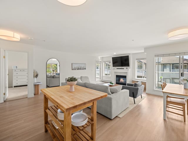 Apartment for sale in Surrey, South Surrey White Rock, 309 15272 20 Avenue, 263175128 | Realtylink.org