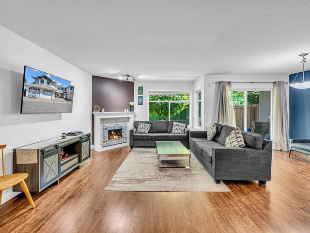 Townhouse for sale in Surrey, Surrey, 202 8260 162a Street, 263175192 | Realtylink.org