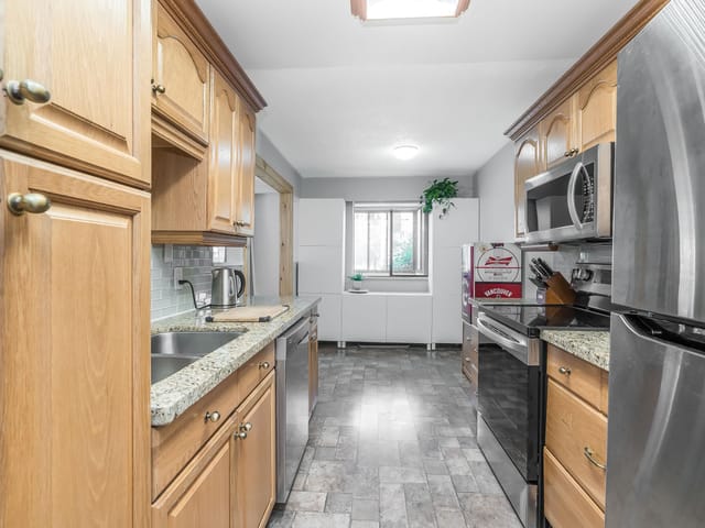 Apartment for sale in Abbotsford, Abbotsford, 105 32175 Old Yale Road, 263175211 | Realtylink.org