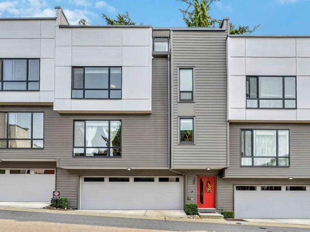 Townhouse for sale in Surrey, South Surrey White Rock, 180 16433 19 Avenue, 263175222 | Realtylink.org