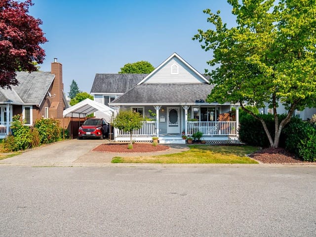 House for sale in Surrey, Surrey, 6304 135a Street, 263175249 | Realtylink.org