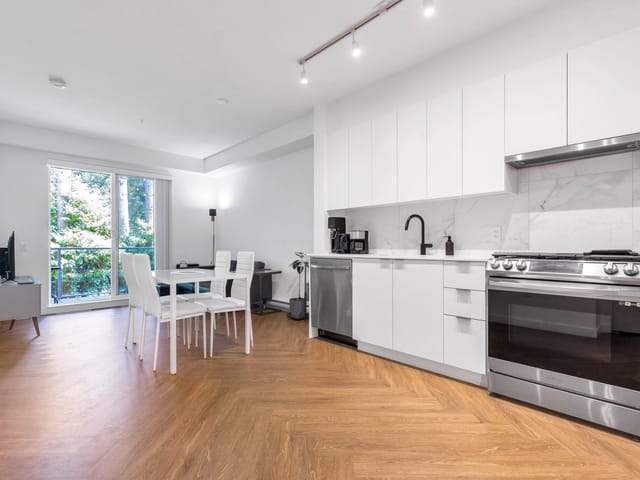 Apartment for sale in Port Moody, Port Moody, 419 3229 St. Johns Street, 263175256 | Realtylink.org