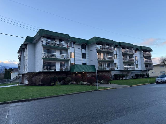 Apartment for sale in Chilliwack, Chilliwack, 103 46374 Margaret Avenue, 263175297 | Realtylink.org