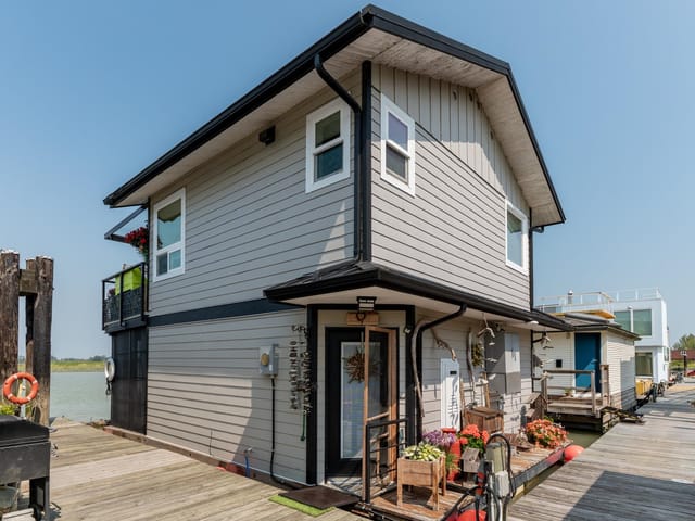 House for sale in Delta, Ladner, 14 3871 W River Road Road, 263175381 | Realtylink.org