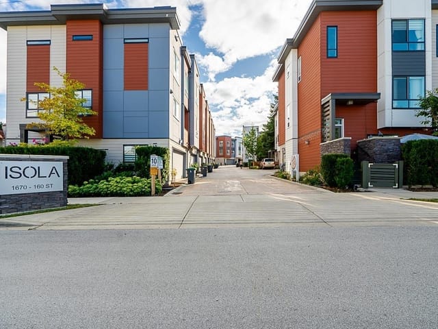 Townhouse for sale in Surrey, South Surrey White Rock, 48 1670 160 Street, 263175443 | Realtylink.org