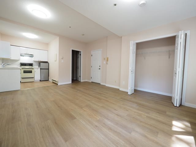 Other Property for rent in Vancouver, Vancouver West, 345 W 15th Avenue, 263175465 | Realtylink.org