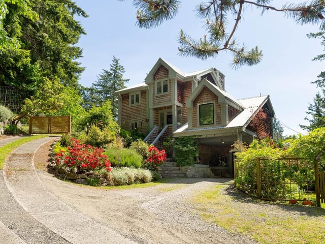 House for sale in Bowen Island, Bowen Island, 342 Creek Road, 263175468 | Realtylink.org