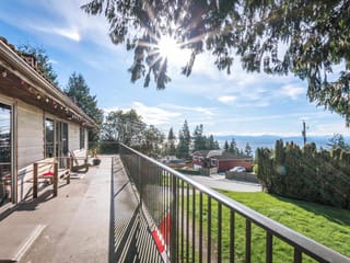 House for sale in Sechelt, Sunshine Coast, 4902 Laurel Avenue, 263175507 | Realtylink.org