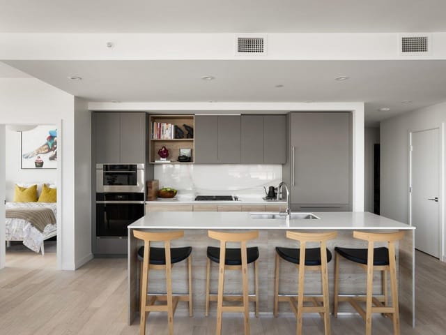 Apartment for sale in Other, 1304 363 Tyee Road, 263175522 | Realtylink.org