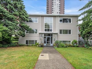 Apartment for sale in North Vancouver, North Vancouver, 1 1420 Chesterfield Avenue, 263175565 | Realtylink.org
