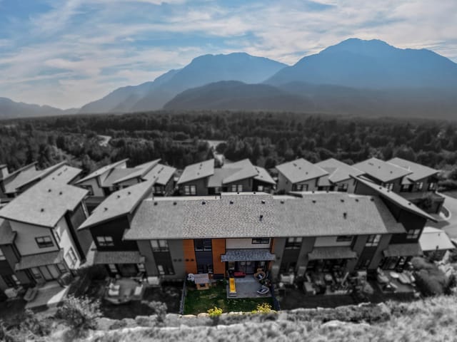 Townhouse for sale in Squamish, Squamish, 41328 Highline Place, 263175616 | Realtylink.org