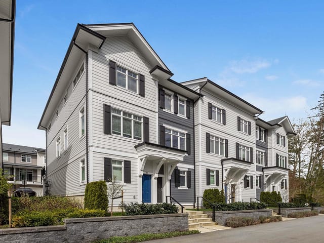 Townhouse for sale in Surrey, South Surrey White Rock, 31 2070 Oak Meadows Drive, 263175676 | Realtylink.org