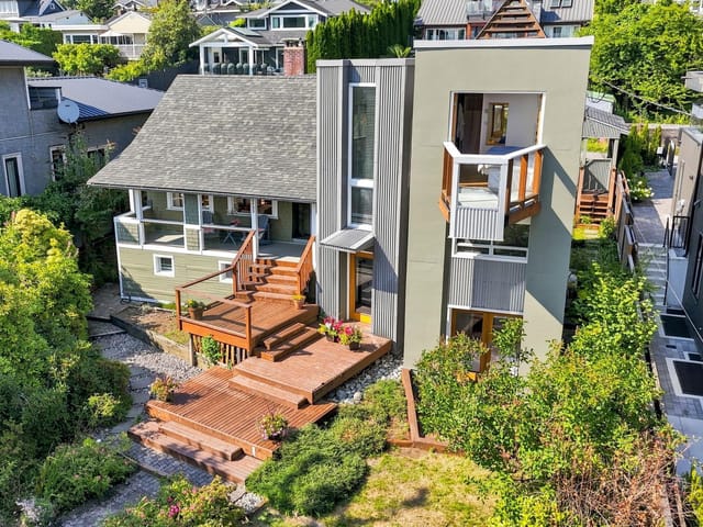 House for sale in West Vancouver, West Vancouver, 2433 Mathers Avenue, 263175694 | Realtylink.org