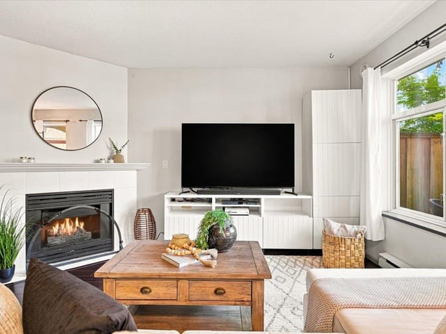 Townhouse for sale in Vancouver, Vancouver East, 56 3436 Terra Vita Place, 263175771 | Realtylink.org