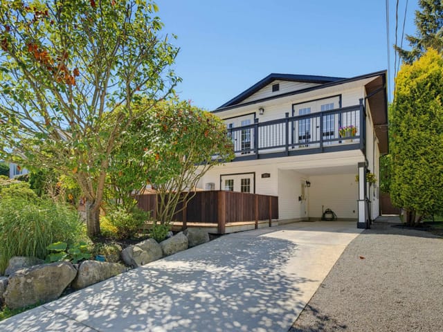 House for sale in White Rock, South Surrey White Rock, 871 Kent Street, 263175883 | Realtylink.org