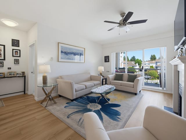 Apartment for sale in Surrey, Surrey, 219 13911 70 Avenue, 263175895 | Realtylink.org