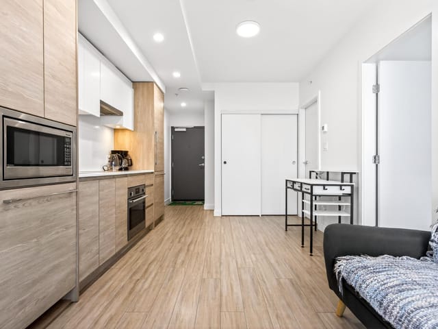 Apartment for sale in Surrey, North Surrey, 1607 13615 Fraser Highway, 263175896 | Realtylink.org