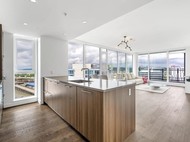 Apartment for sale in Richmond, Richmond, 1702 3200 Corvette Way, 263175903 | Realtylink.org