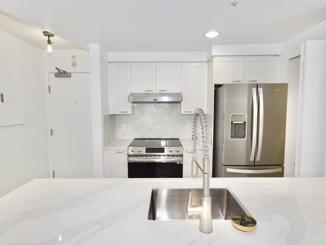 Apartment for sale in Vancouver, Vancouver West, 1609 1009 Expo Boulevard, 263176042 | Realtylink.org