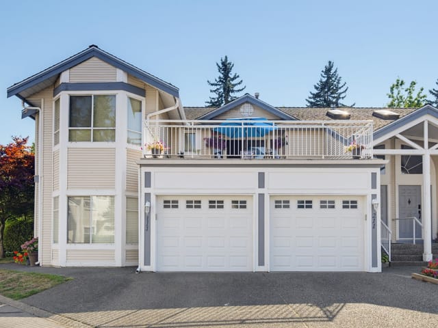 Townhouse for sale in Surrey, Surrey, 211 9072 Fleetwood Way, 263176052 | Realtylink.org