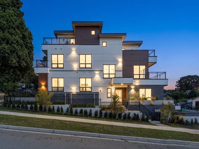 1/2 Duplex for sale in Burnaby, Burnaby North, 1 3800 Pender Street, 263176055 | Realtylink.org