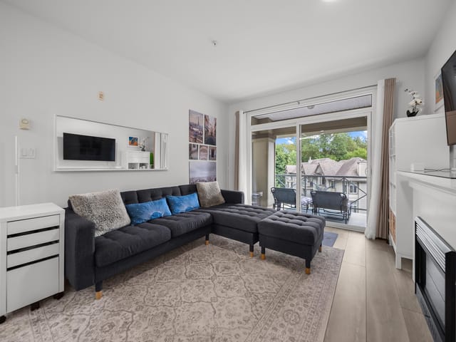 Apartment for sale in Abbotsford, Abbotsford, 418 33318 E Bourquin Crescent, 263176065 | Realtylink.org