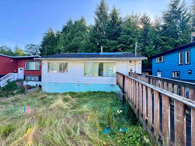 House for sale in Prince Rupert, Prince Rupert, 210 E 11th Avenue, 263176066 | Realtylink.org