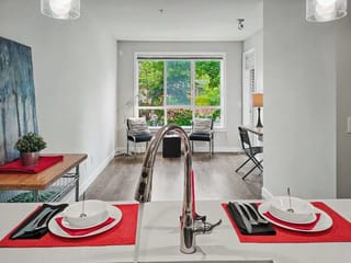Apartment for sale in Surrey, North Surrey, 205 15388 105 Avenue, 263176069 | Realtylink.org