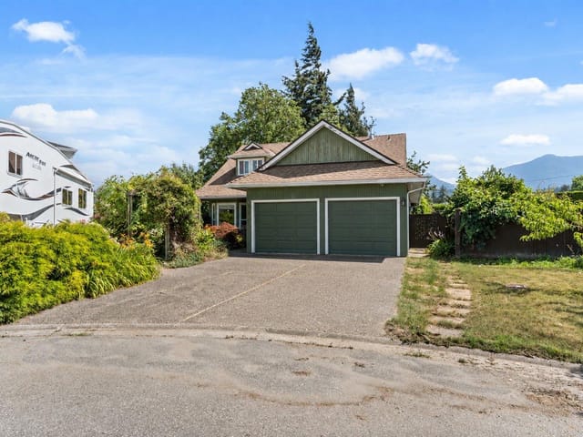 House for sale in Chilliwack, Sardis, 46003 Ivy Avenue, 263176189 | Realtylink.org