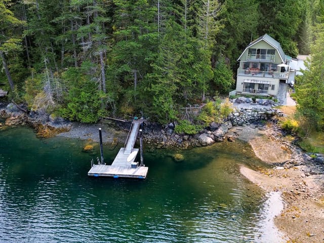 House for sale in Halfmoon Bay, Sunshine Coast, 9812 Wescan Road, 263176198 | Realtylink.org