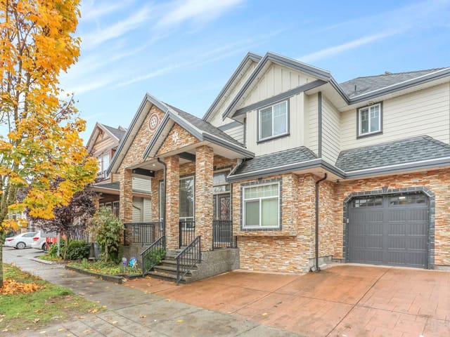 House for sale in Surrey, Surrey, 6677 125a Street, 263176296 | Realtylink.org