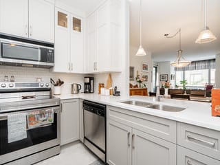 Apartment for sale in White Rock, South Surrey White Rock, 403 1551 Foster Street, 263176379 | Realtylink.org