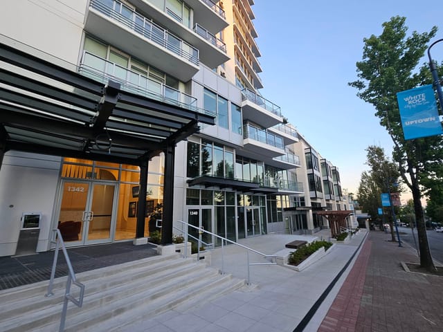 Apartment for rent in White Rock, South Surrey White Rock, 403 1342 Johnston Road, 263176406 | Realtylink.org