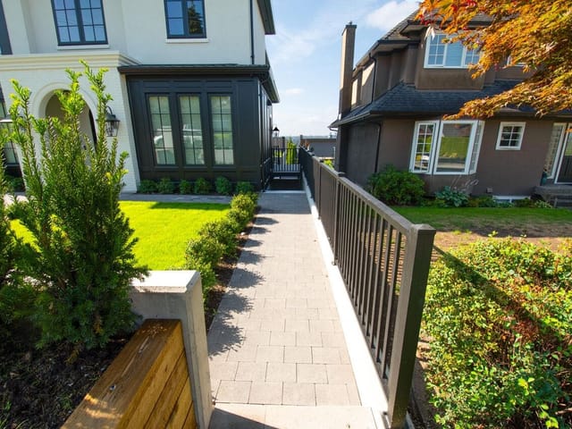 House for rent in Burnaby, Burnaby North, Lower 5770 Kitchener Street, 263176429 | Realtylink.org