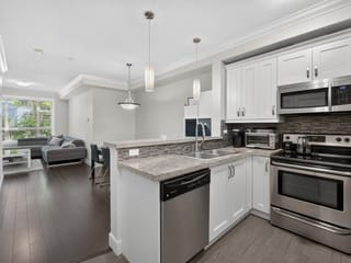 Apartment for sale in Surrey, North Surrey, 218 13897 Fraser Highway, 263176440 | Realtylink.org
