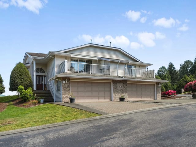 Townhouse for sale in Abbotsford, Abbotsford, 2 32925 Maclure Road, 263176477 | Realtylink.org