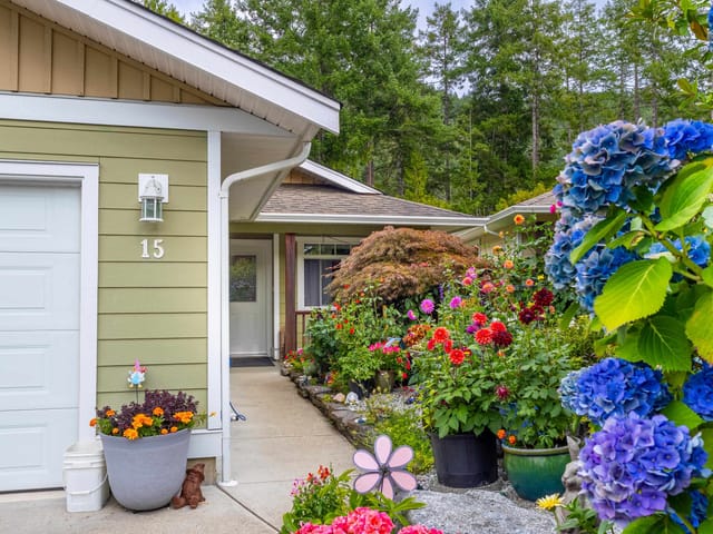 1/2 Duplex for sale in Madeira Park, Sunshine Coast, 15 12710 Lagoon Road, 263176509 | Realtylink.org