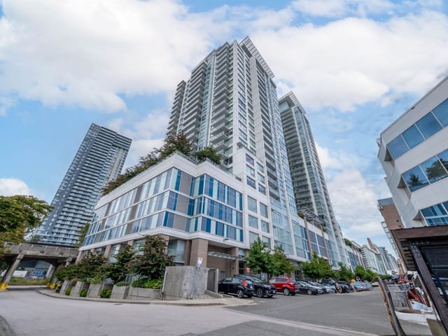 Apartment for sale in New Westminster, New Westminster, 1012 988 Quayside Drive, 263176518 | Realtylink.org