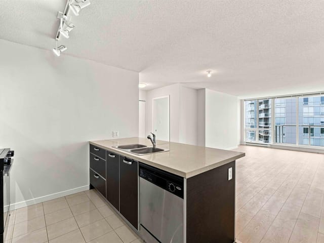 Apartment for sale in Surrey, North Surrey, 3202 13688 100 Avenue, 263176527 | Realtylink.org