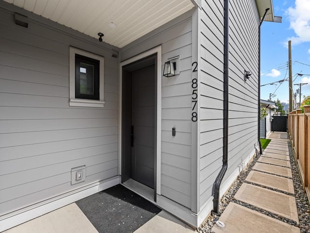 1/2 Duplex for sale in Vancouver, Vancouver West, 2 8578 Cartier Street, 263176556 | Realtylink.org