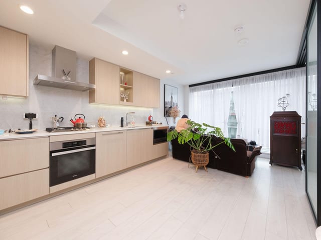 Apartment for sale in Vancouver, Vancouver West, 905 1768 Cook Street, 263176561 | Realtylink.org