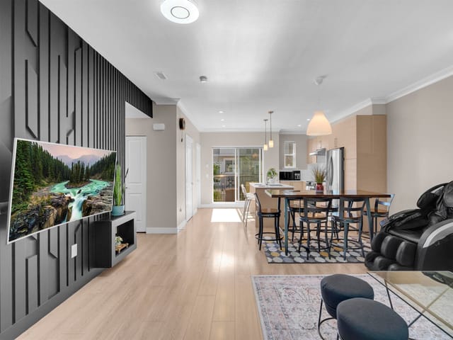Townhouse for sale in Surrey, Surrey, 1 12073 62 Avenue, 263176571 | Realtylink.org