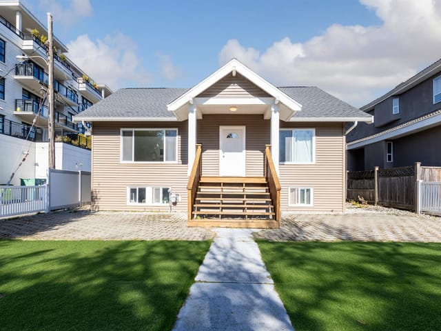 House for sale in Vancouver, Vancouver West, 2079 W 46th Avenue, 263176748 | Realtylink.org