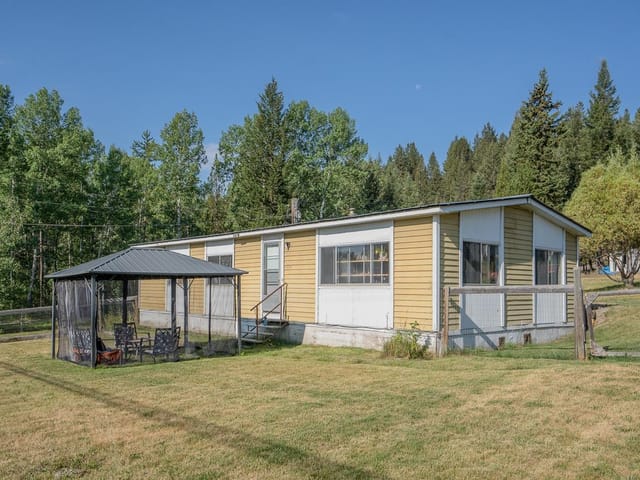 Manufactured Home for sale in 100 Mile House, 100 Mile House, 5472 Canim Hendrix Lake Road, 263176832 | Realtylink.org