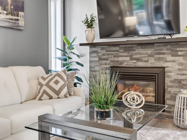 Apartment for sale in White Rock, South Surrey White Rock, 105 15717 Marine Drive, 263176889 | Realtylink.org