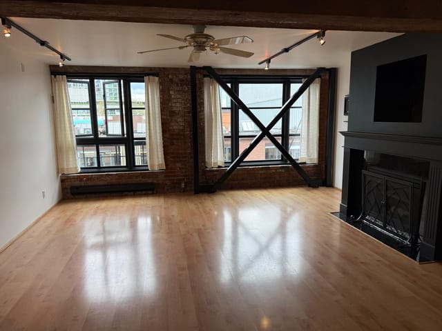Apartment for rent in Vancouver, Vancouver West, 306 1066 Hamilton Street, 263176895 | Realtylink.org