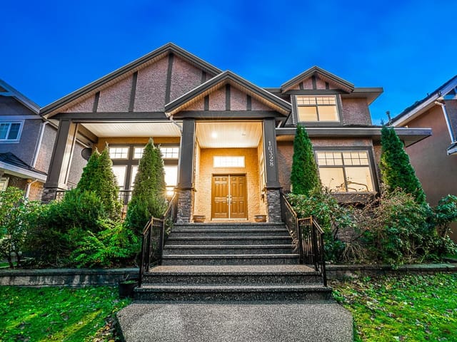 House for sale in Surrey, Surrey, 16328 88 Avenue, 263176966 | Realtylink.org