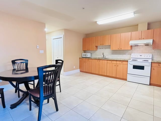 House for rent in Vancouver, Vancouver West, 2 2139 W 22nd Avenue, 263177017 | Realtylink.org